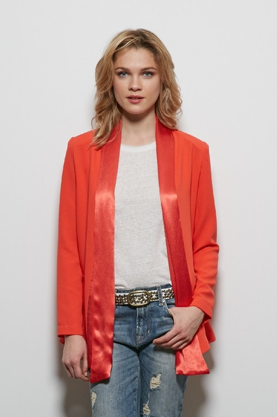 veste rouge