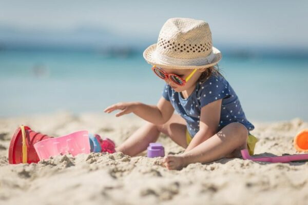 enfant-protection-soleil