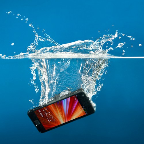 mon téléphone est tombé dans l'eau
