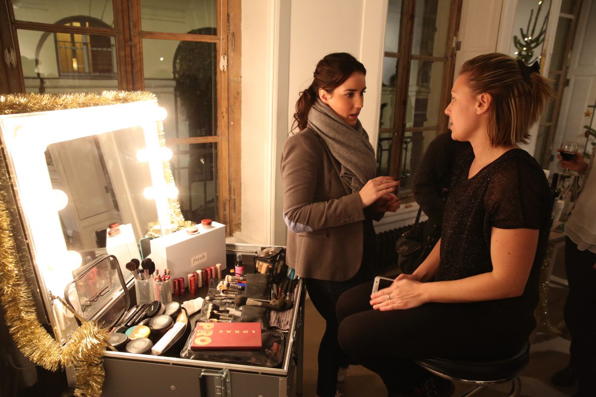 make-up-xmas-party