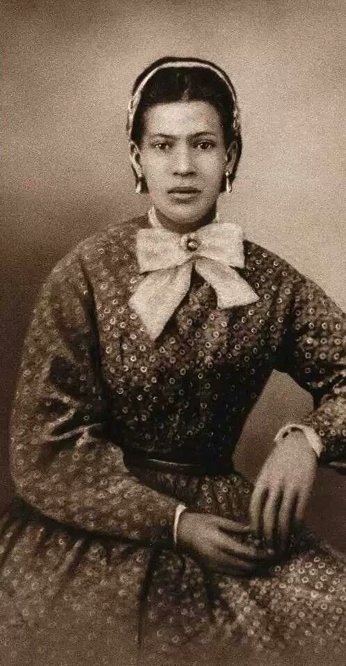 marie catherine laveau photo
