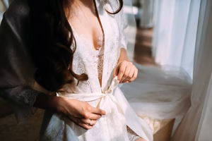 Quelle lingerie pour la nuit de noces Les pièces qui signent une allure inoubliable